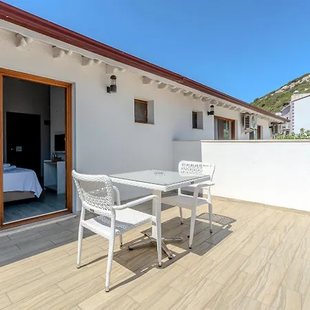 Bed and breakfast Rota *