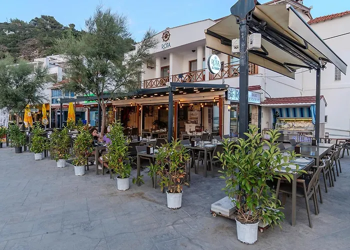 ホテル Rota Otel & Restaurant カラブルン