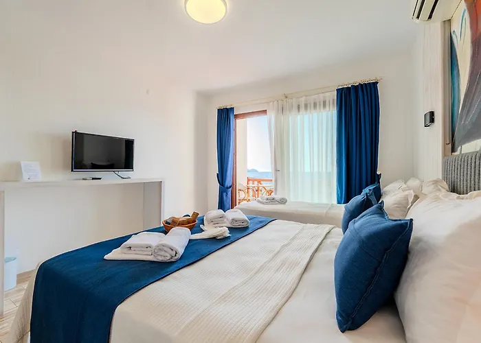 Rota Otel & Restaurant 2*