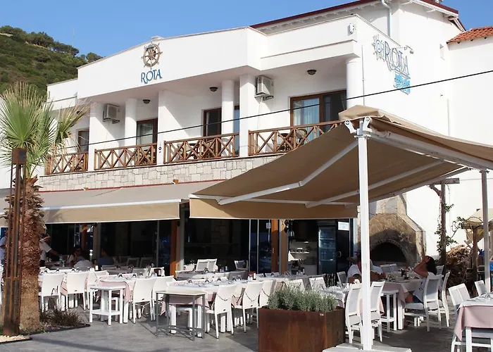 ホテル Rota Otel & Restaurant カラブルン