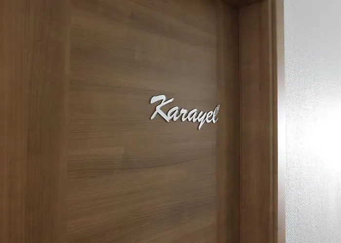 Rota Otel & Restaurant 2* カラブルン