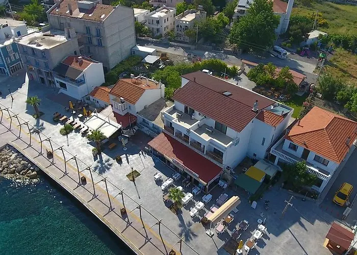 Rota Otel & Restaurant ホテル